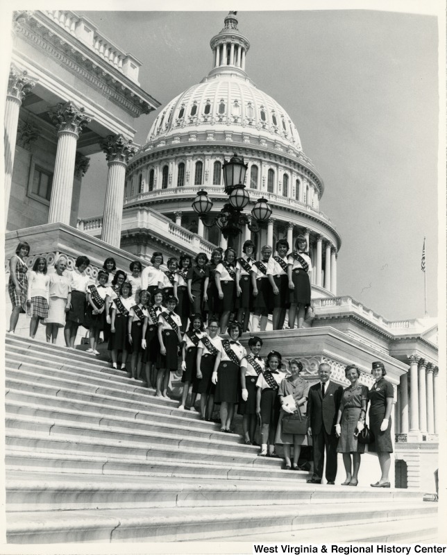 Congressman Arch A. Moore, Jr. on the steps of the Capitol with the Wellsburg Girl Scouts Troop 379.